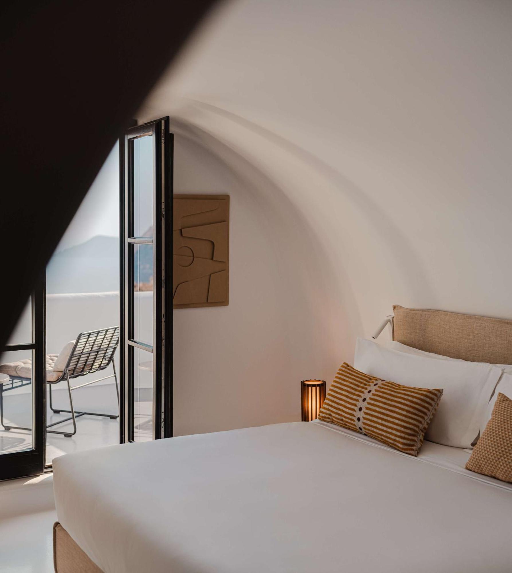 Nobu Hotel Santorini (Adults Only) Imerovigli  Bagian luar foto